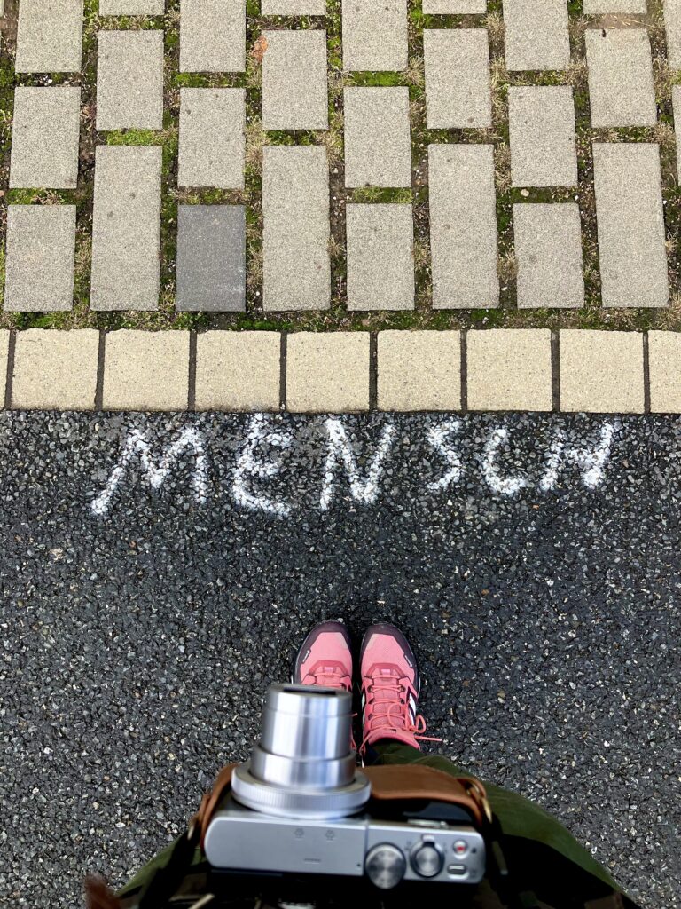 Endlich wieder MENSCH sein – die Kamera immer dabei!